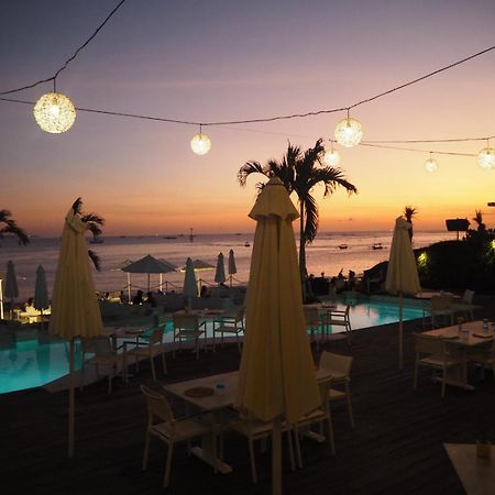 Pronoia Beach Resort ジンバラン エクステリア 写真