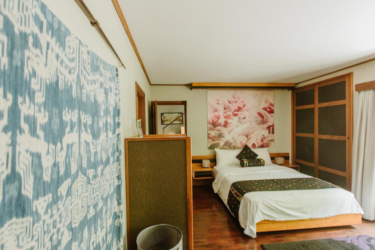 Pronoia Beach Resort ジンバラン エクステリア 写真