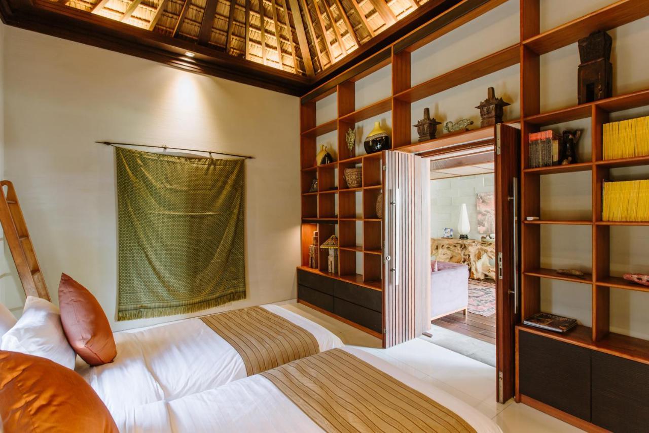 Pronoia Beach Resort ジンバラン エクステリア 写真